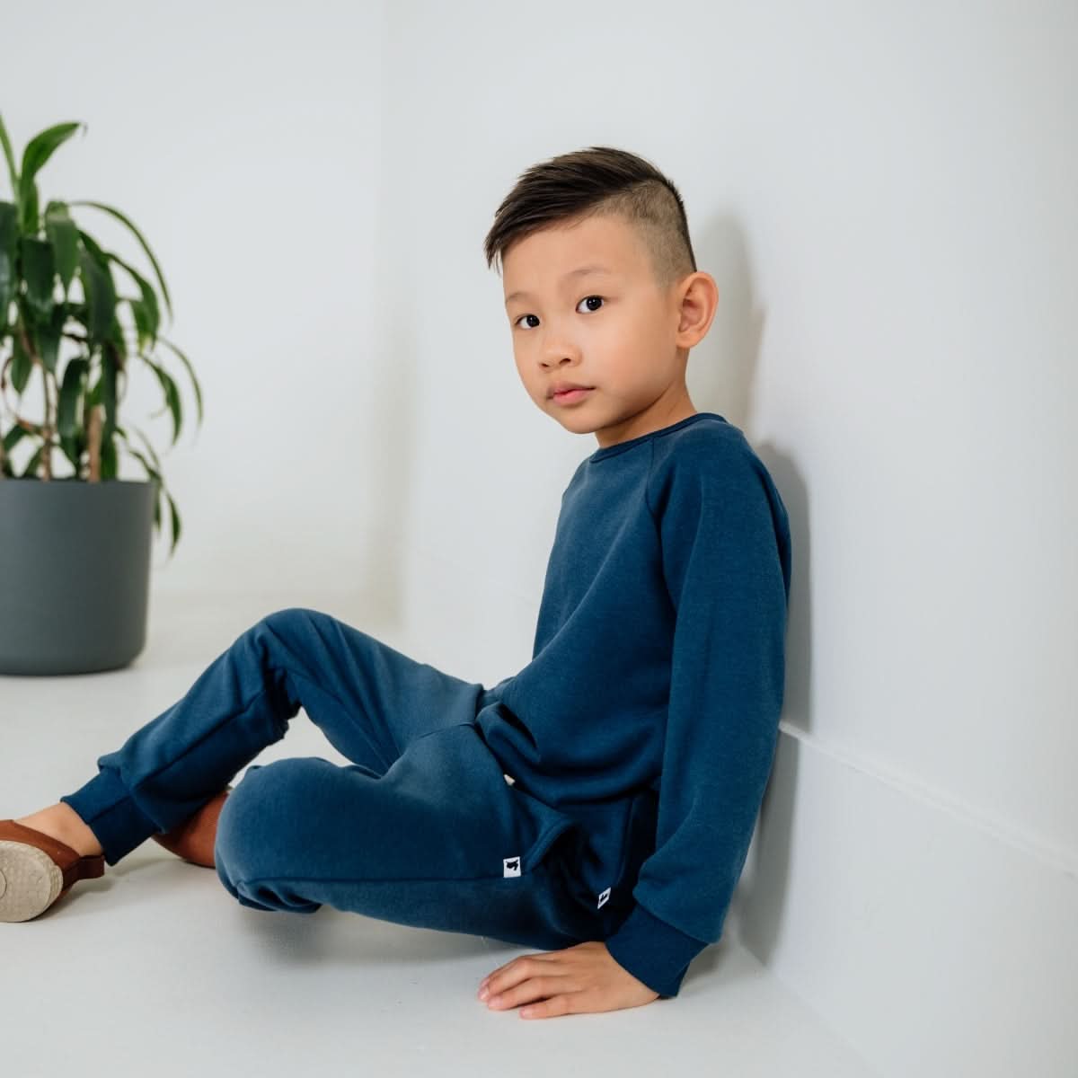Baby/Kids' Bamboo Fleece Raglan Pullover | Black