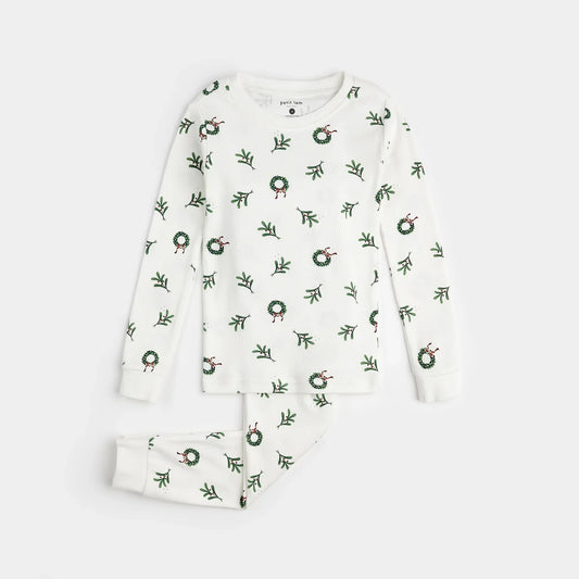 Wreaths Print on Off-White PJ Set | Petit Lem