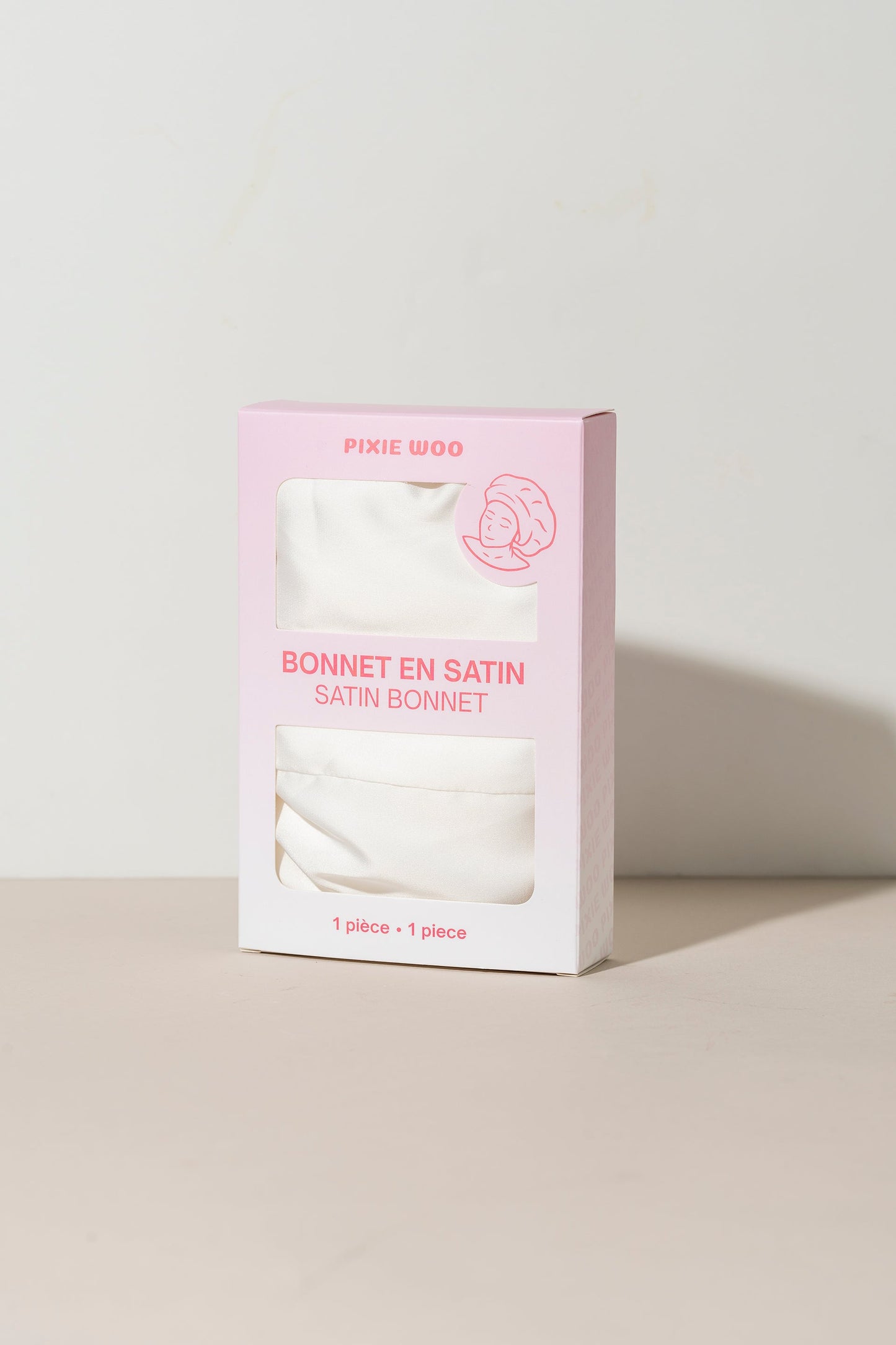 Bonnet en satin