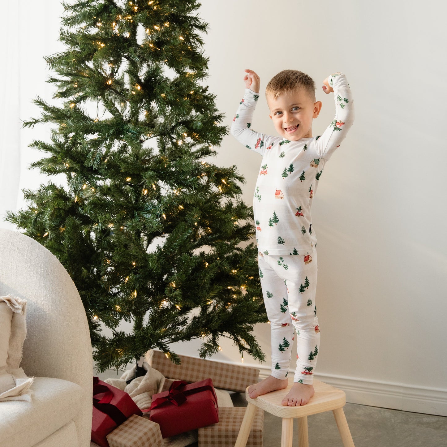 Winter Cottage Two Piece Pyjama Set