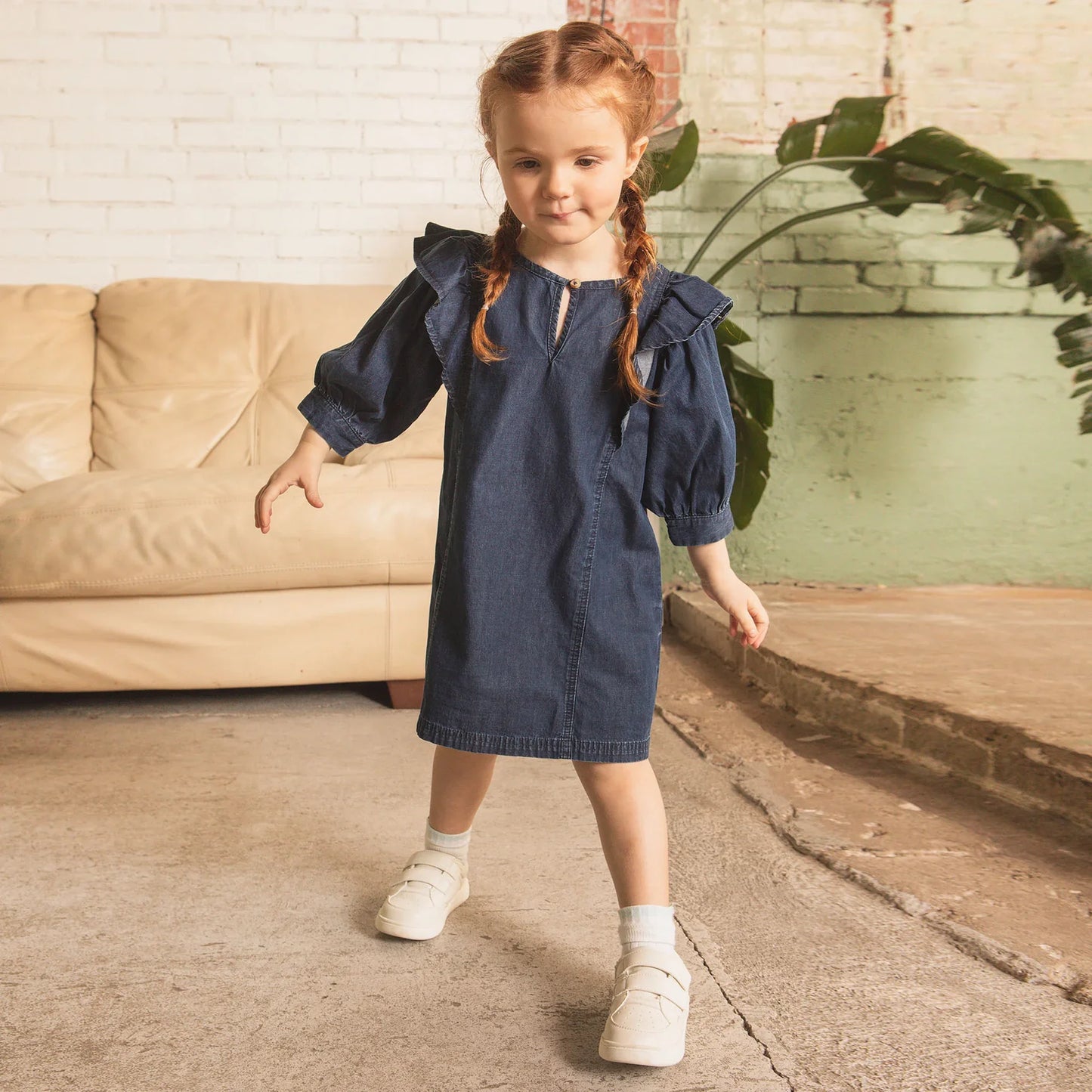 Robe chemise indigo en chambray | Miles The Label