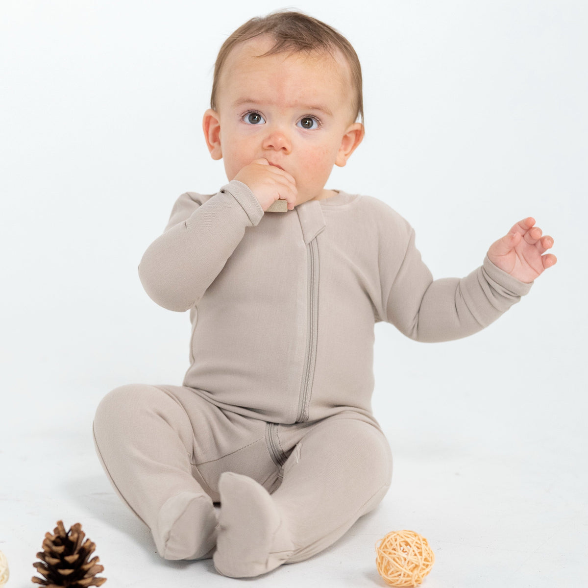 Bamboo Fleece Footie W/2 Way Zipper (Taupe)