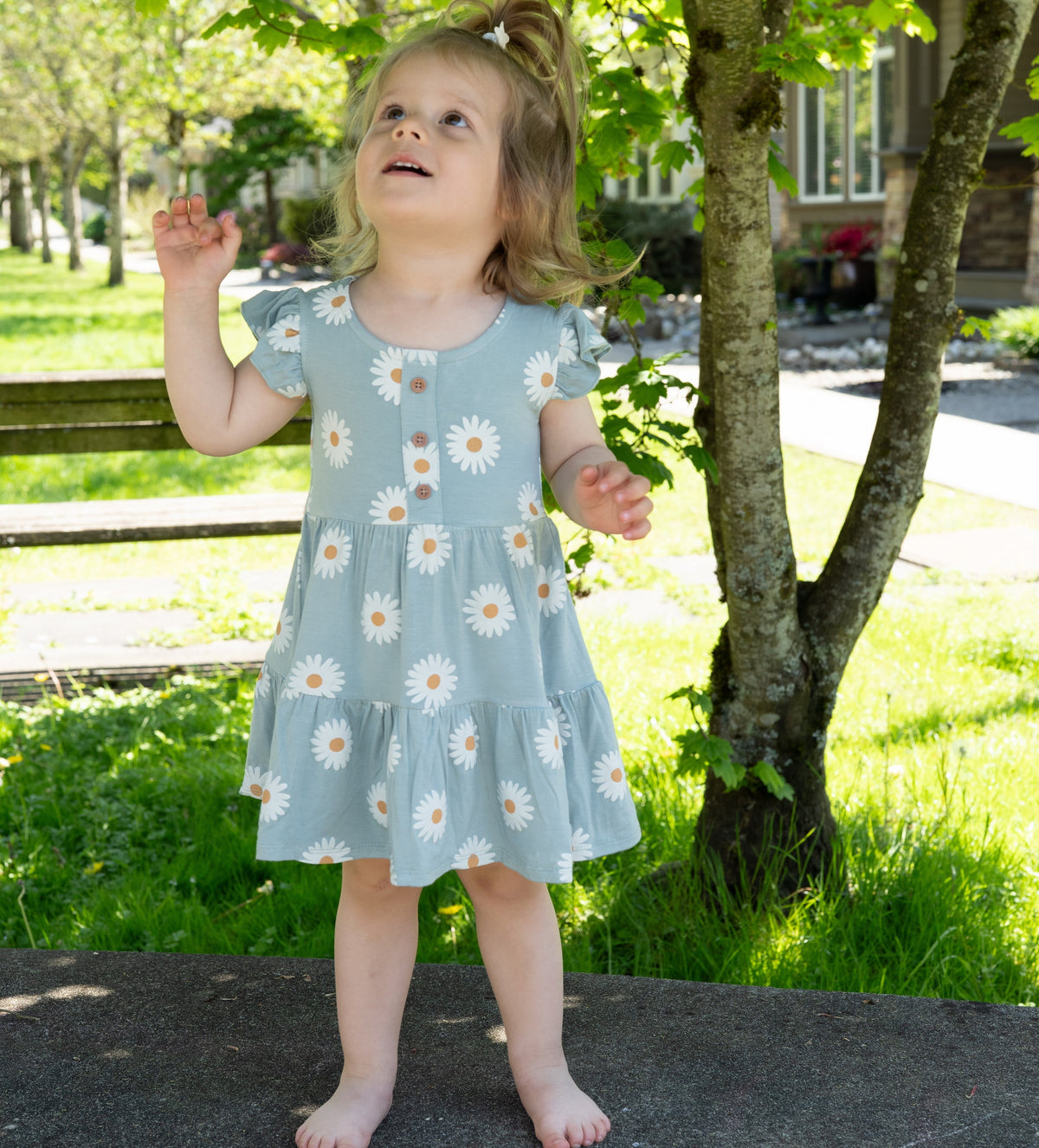 Bamboo Flutter Sleeve Tiered Dress with Bloomer (Daisy Print)
