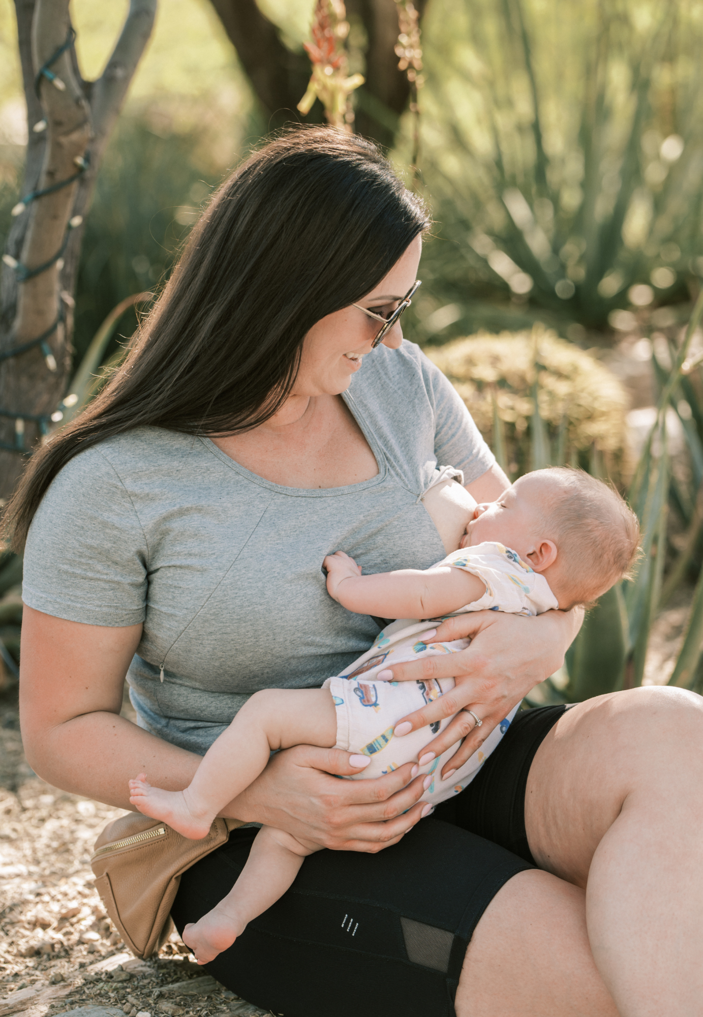 Zoe Short-Sleeve Zipper Nursing Tee