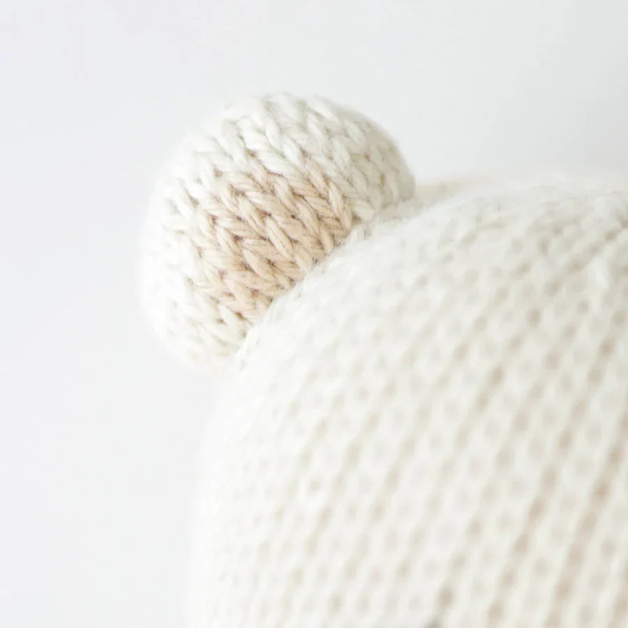 Bébé ours polaire | Cuddle + Kind