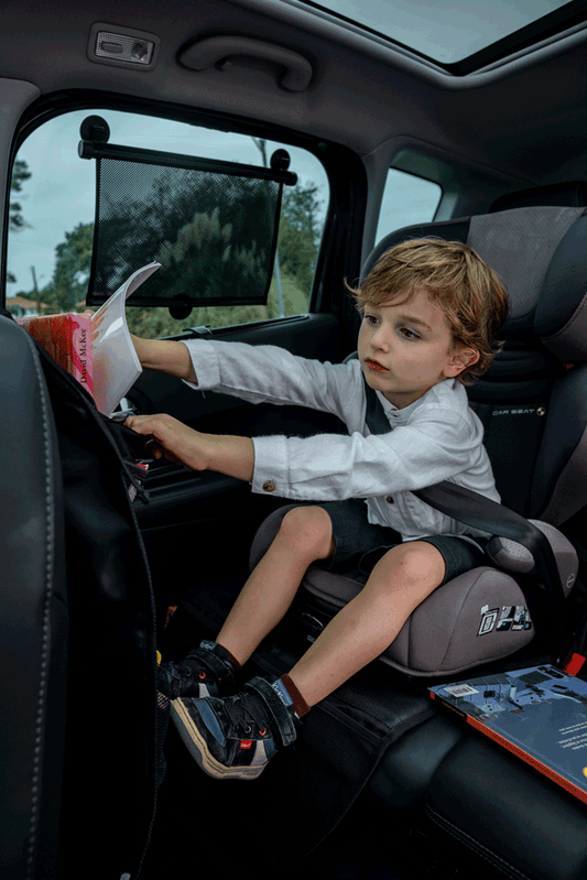 pare-soleil-extensible-ezimoov-x2-enfant-voiture