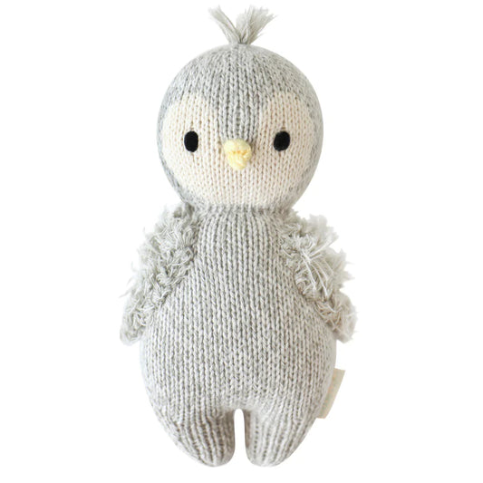 Baby penguin | Cuddle + Kind