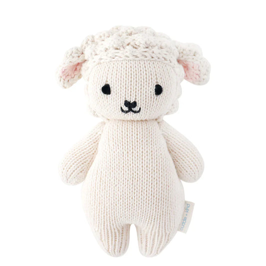 Baby lamb | Cuddle + Kind
