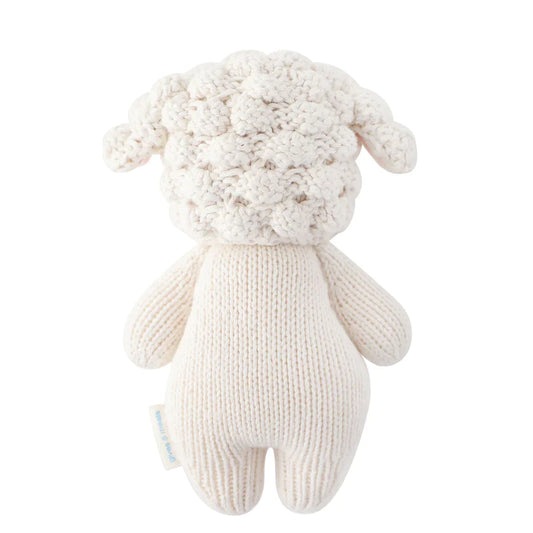 Baby lamb | Cuddle + Kind