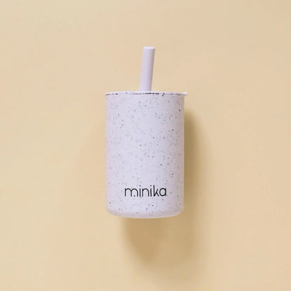 Gobelet en silicone avec paille et couvercle