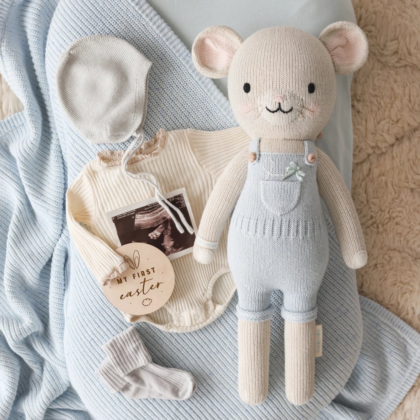 Bailey the Mouse | Cuddle + Kind