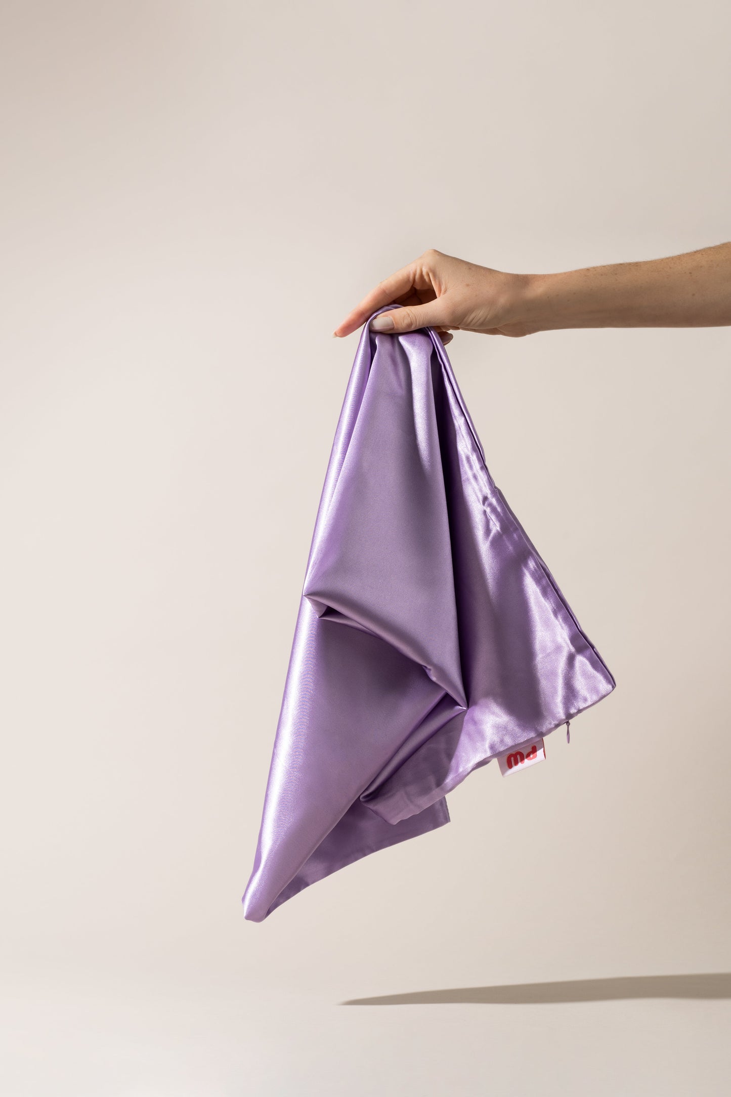 Taie d'oreiller en satin pour des cheveux sains