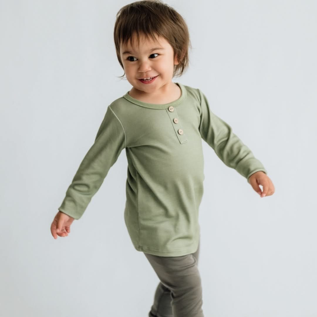 Henley bébé/enfant à manches longues en bambou | Ombre