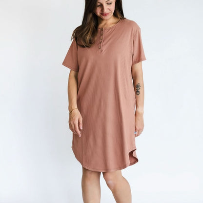 Robe Winslow en bambou pour femme avec patte de boutonnage | Côtelé Terracotta