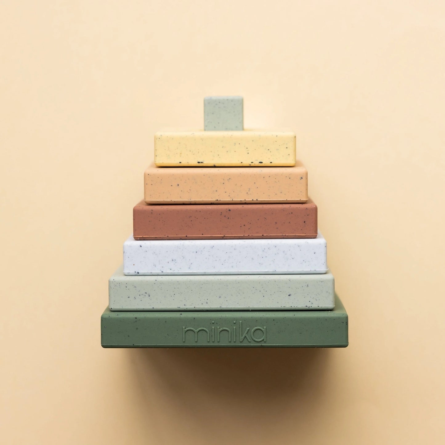 Stacking tower