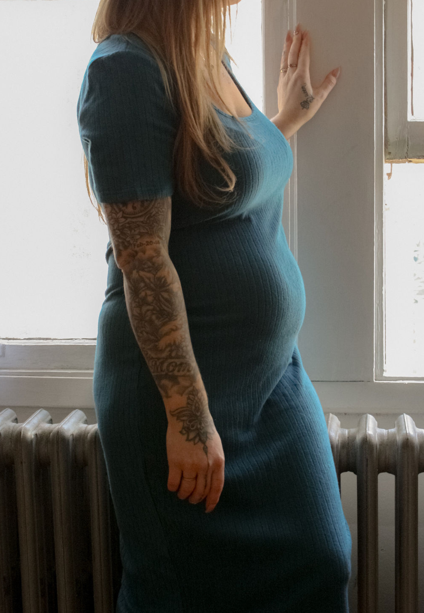 Ribbed Midi Maternity T-Shirt Dress