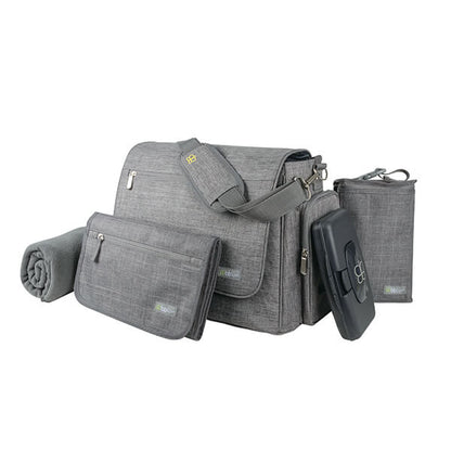 Ültra: Complete Diaper Bag || Ültra: Le sac à couches pour tous vos besoins