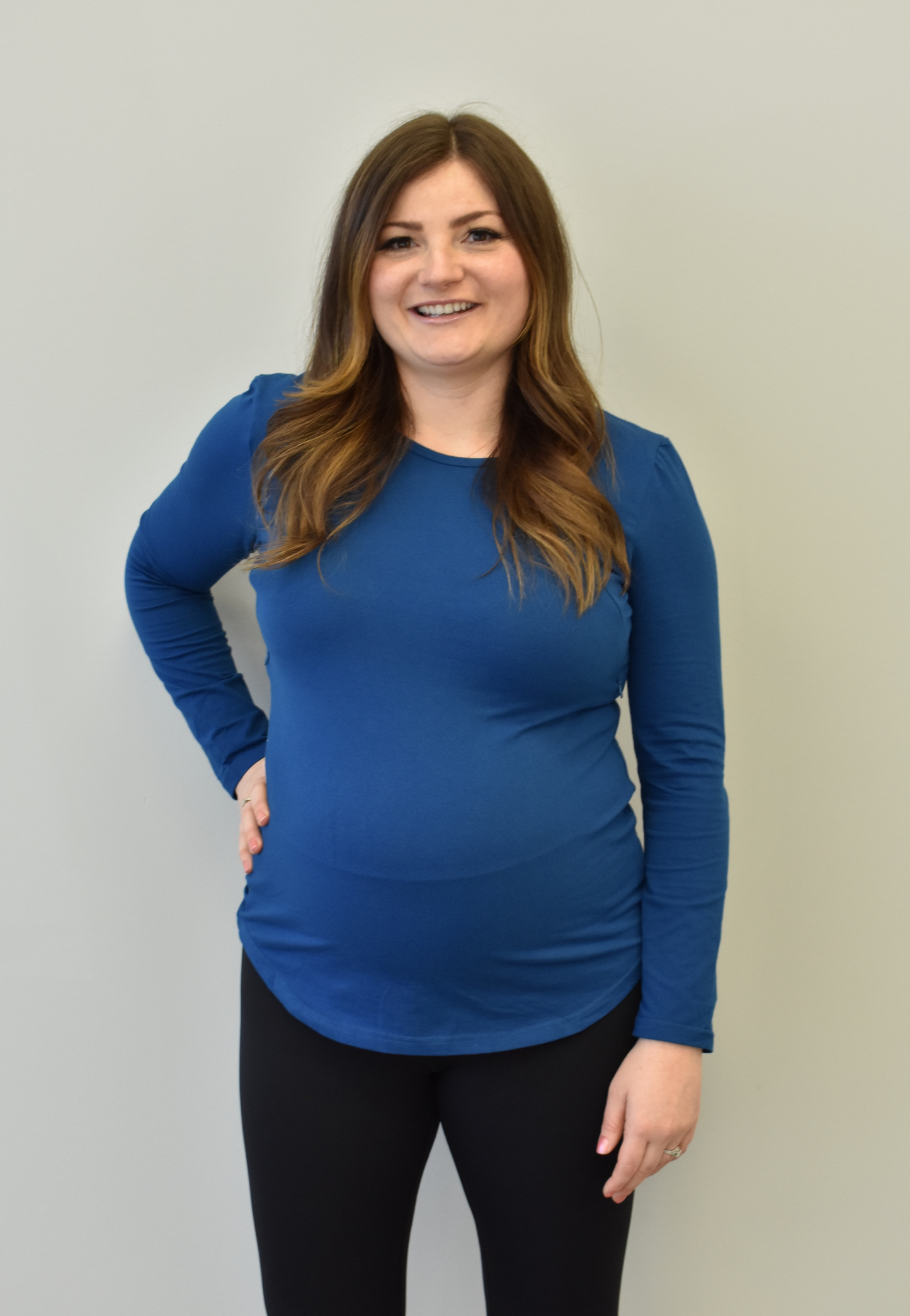 Zoe Long-Sleeve Zipper Nursing Top