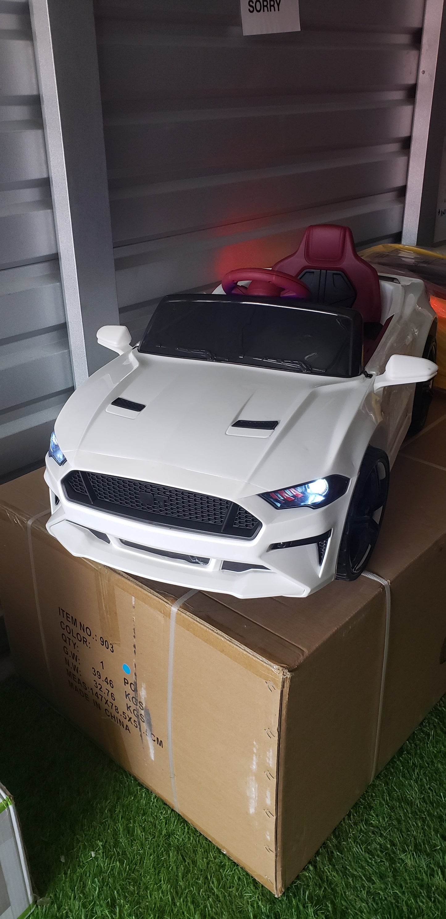 Voiture électrique pour enfants Ford Mustang Style 12V DELUXE 2026 avec télécommande