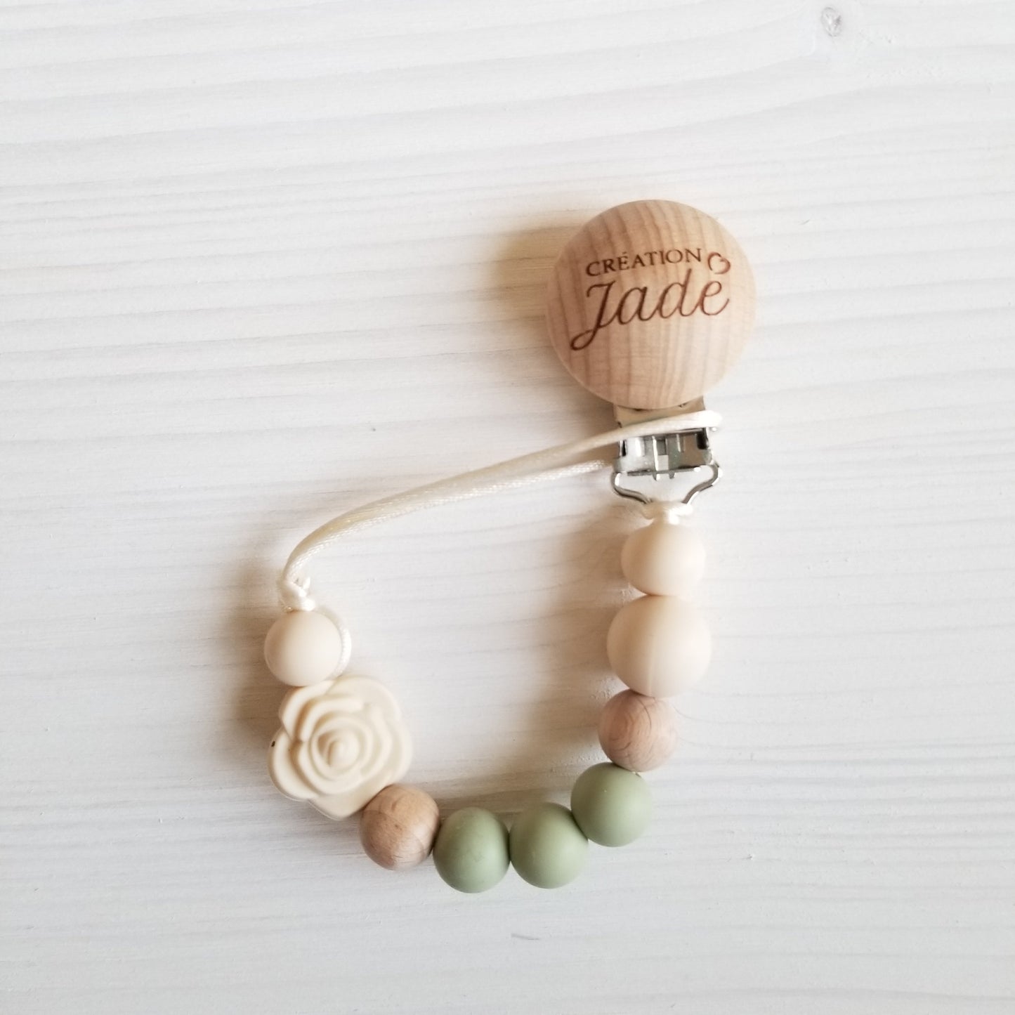 Attache-suce Bois - Fleur - Crème et sauge