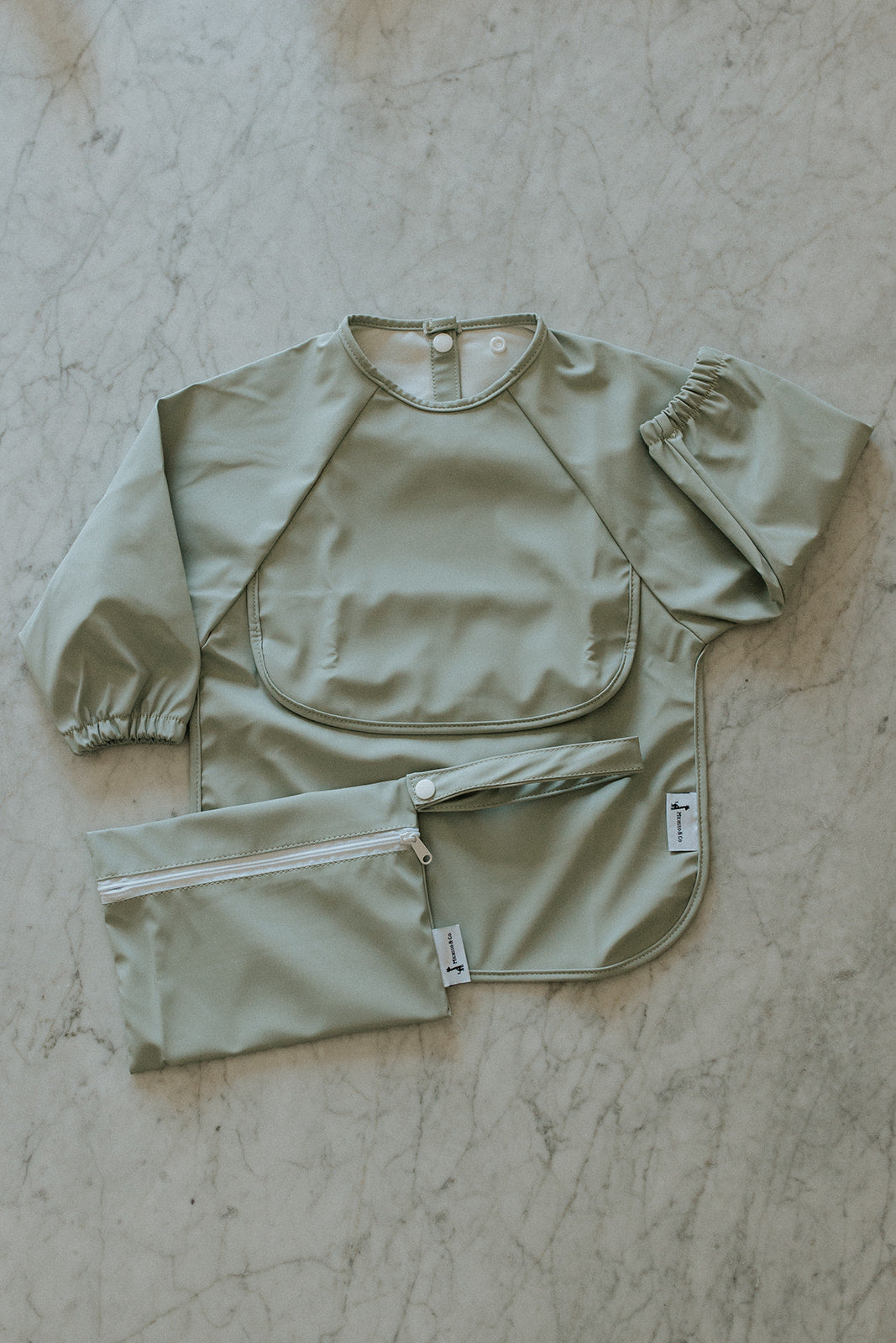 Bavette à manches longues imperméable avec poche | 6-24 mois