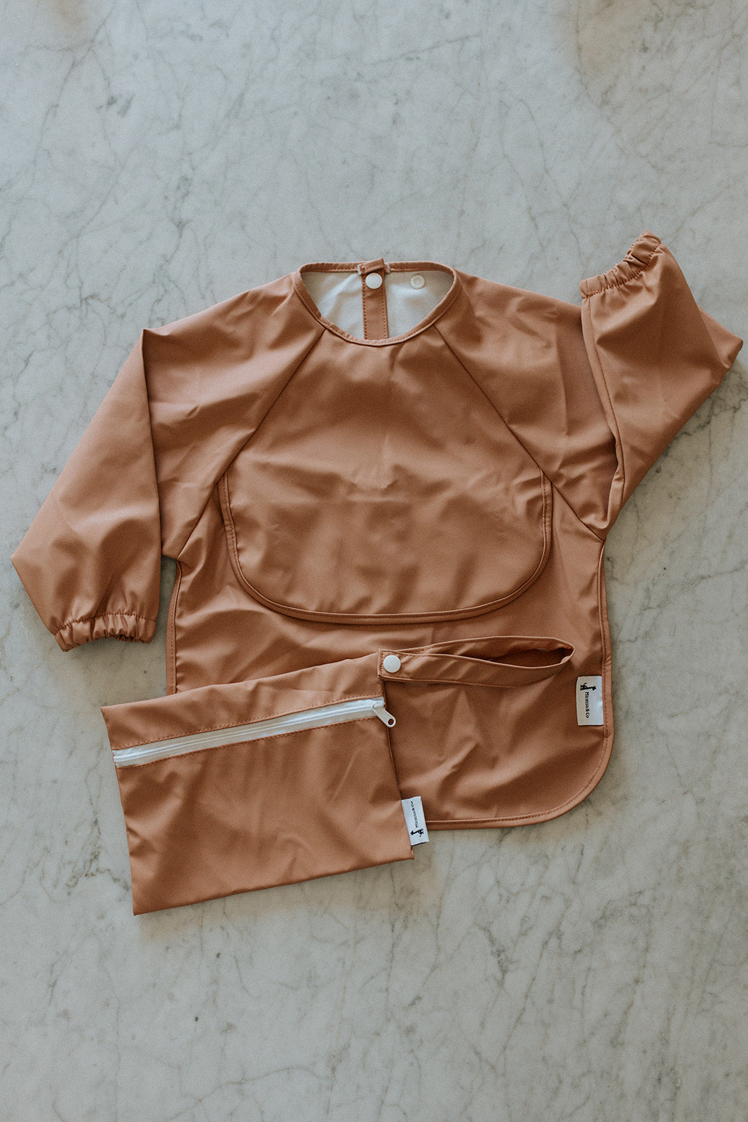 Bavette à manches longues imperméable avec poche | 6-24 mois