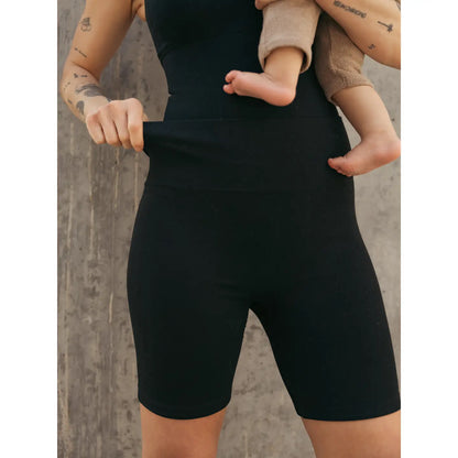 Short de vélo Sublime® en bambou pour la maternité et le post-partum | Kindred Bravely