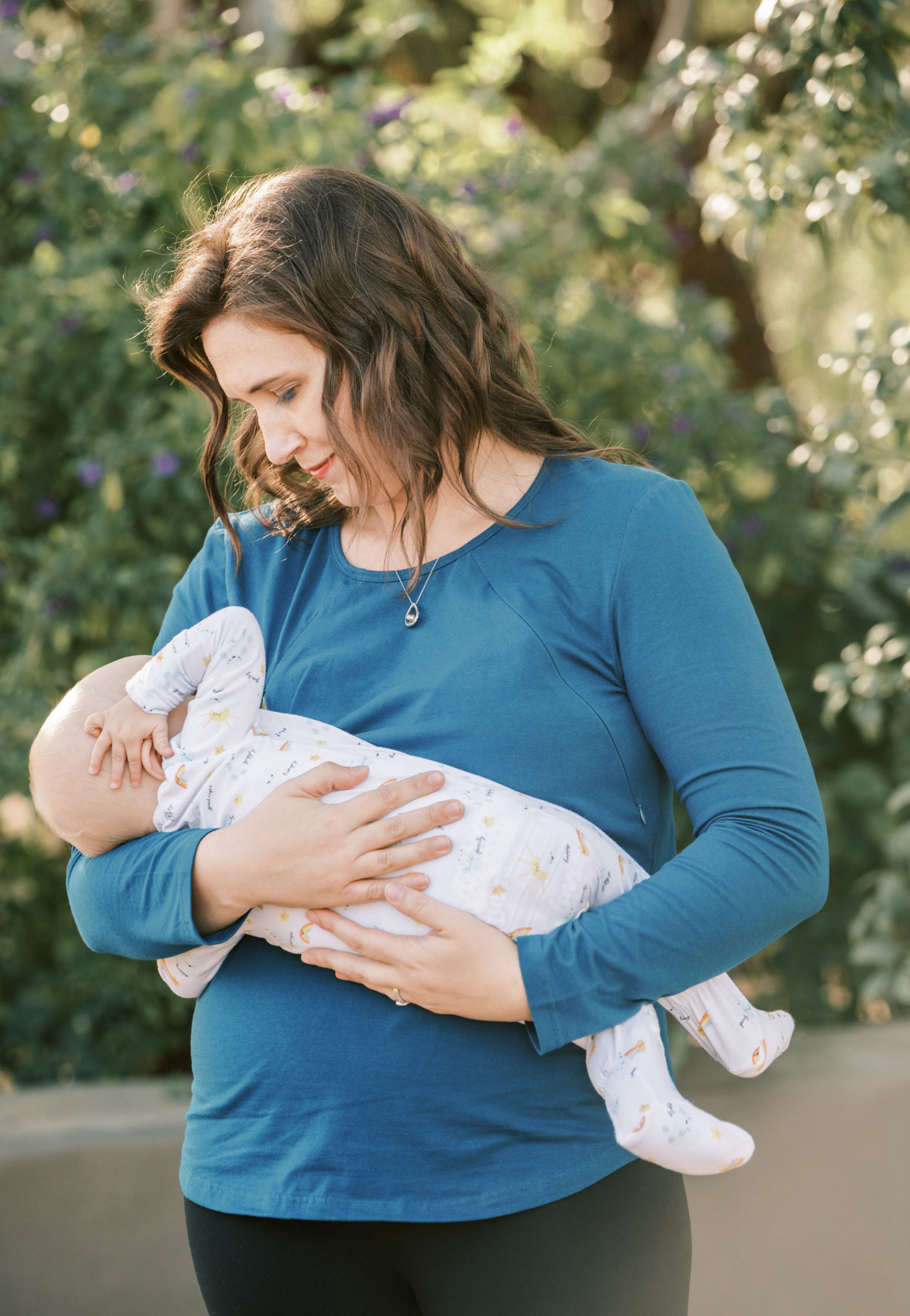 Zoe Long-Sleeve Zipper Nursing Top