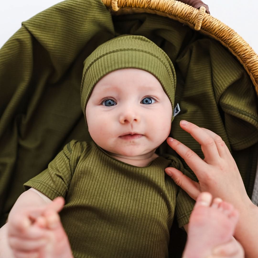 Bonnet en bambou pour bébé/enfant | Côtes olive