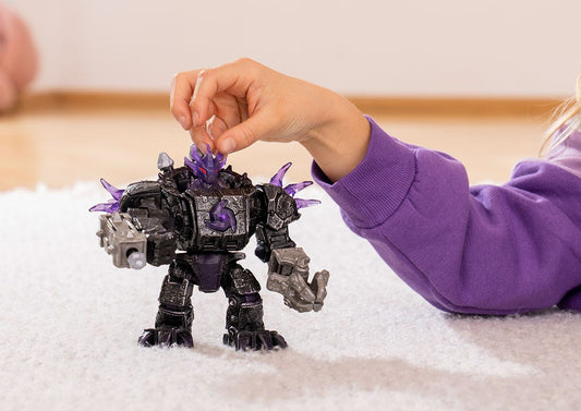 Robot Maître de l'Ombre avec mini-créature