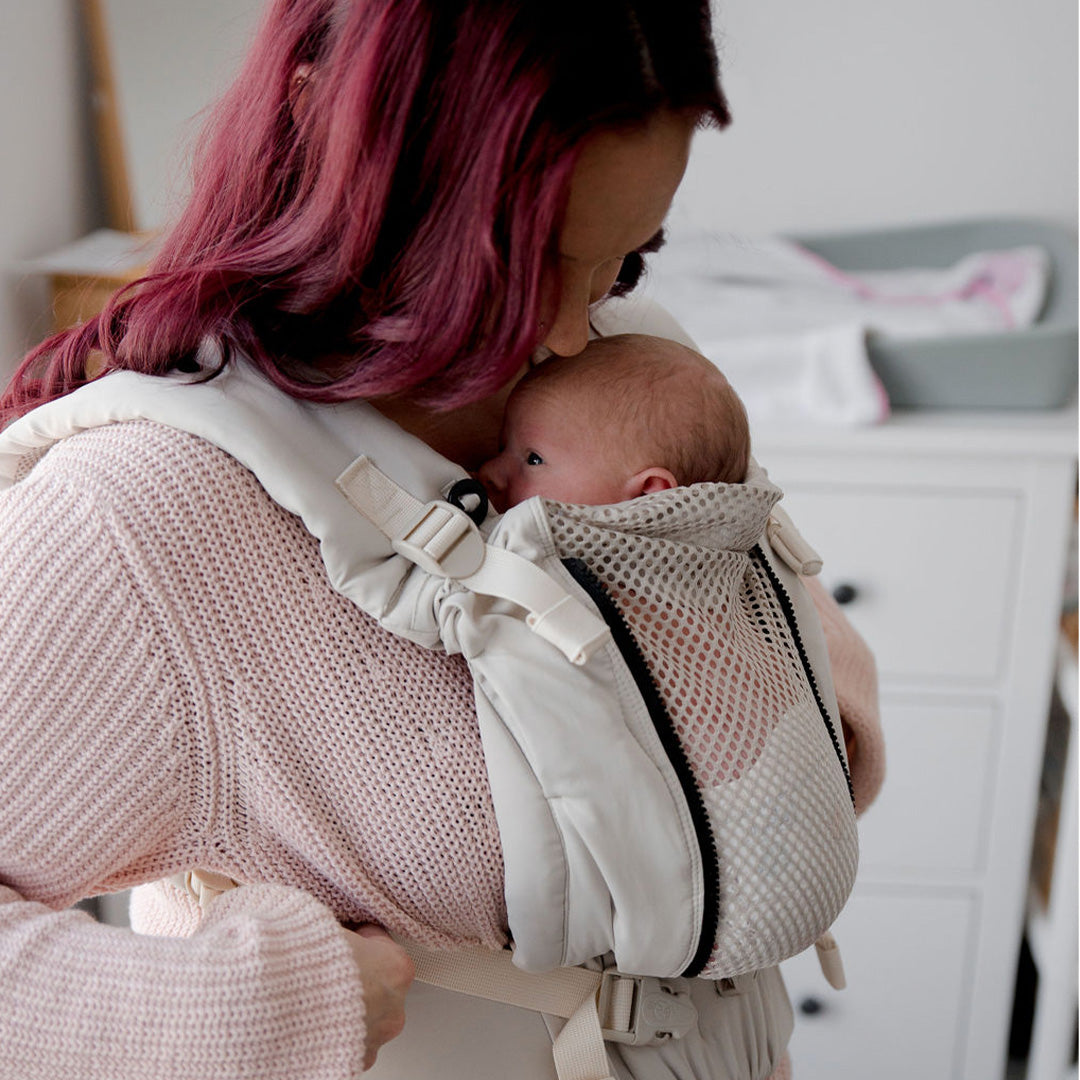 EvöAir : Le porte-bébé ultra-polyvalent