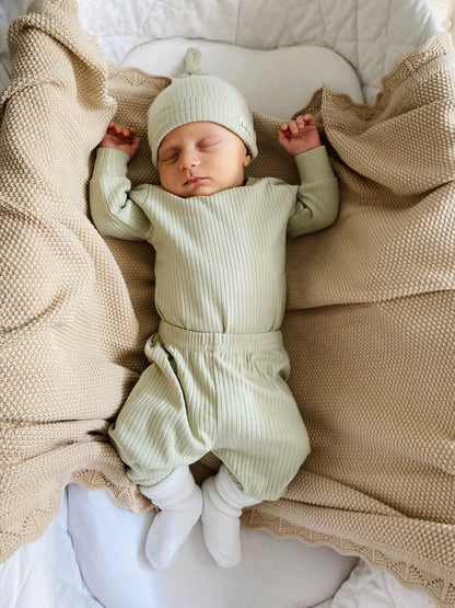 Ensemble deux pièces en coton biologique pour bébé, sauge claire | ba.be.O Canada