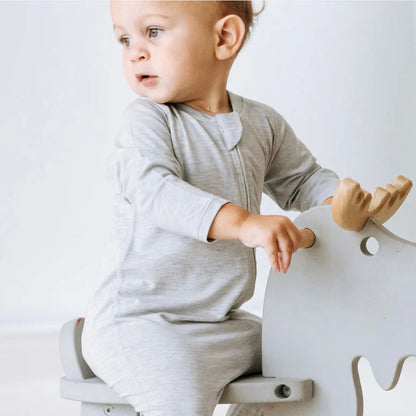 Ensemble-cadeau bébé 2 pièces barboteuse en coton bambou | Gris aurore | Nest Designs