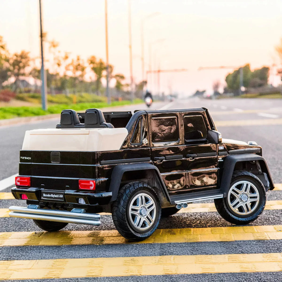 Voiture électrique pour enfants Mercedes Benz Maybach G650 12V 2026 avec télécommande