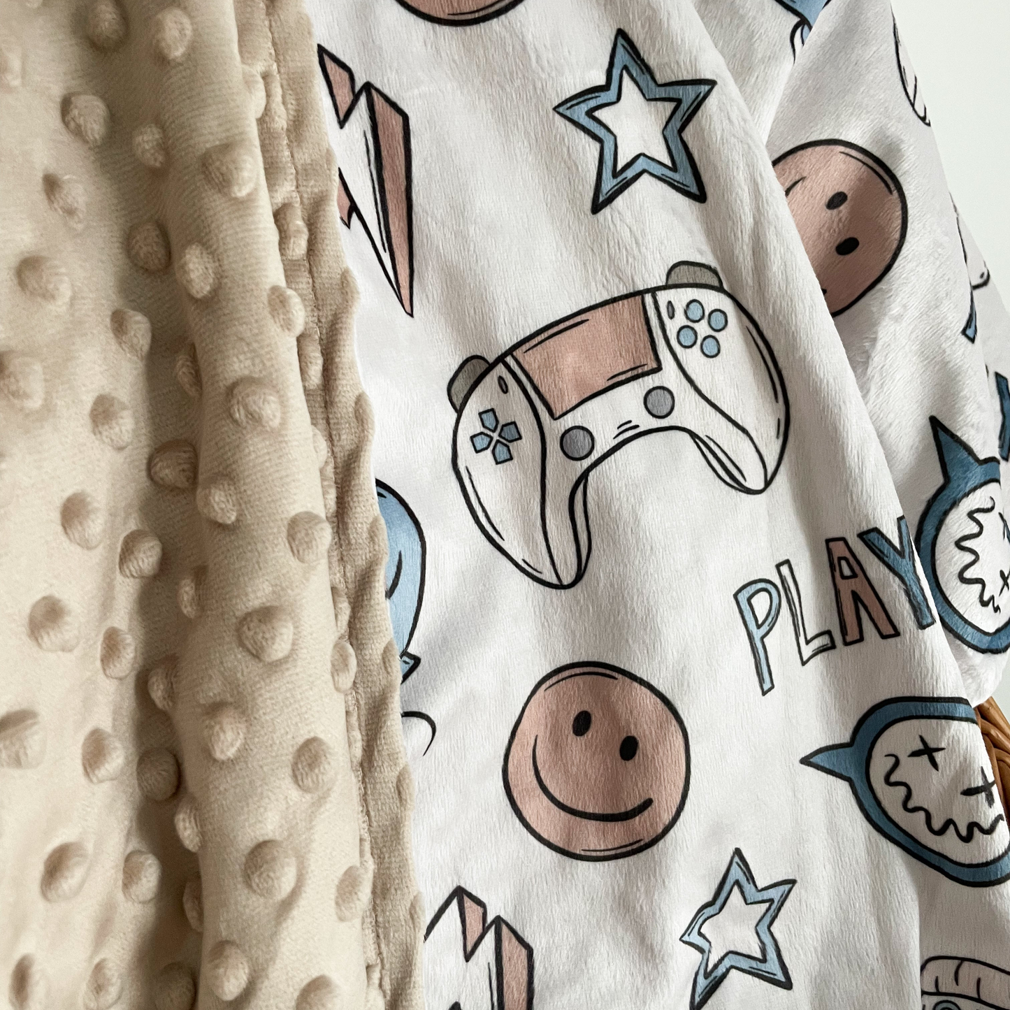 Doudou Minky et Minky à pois - Jeux vidéo