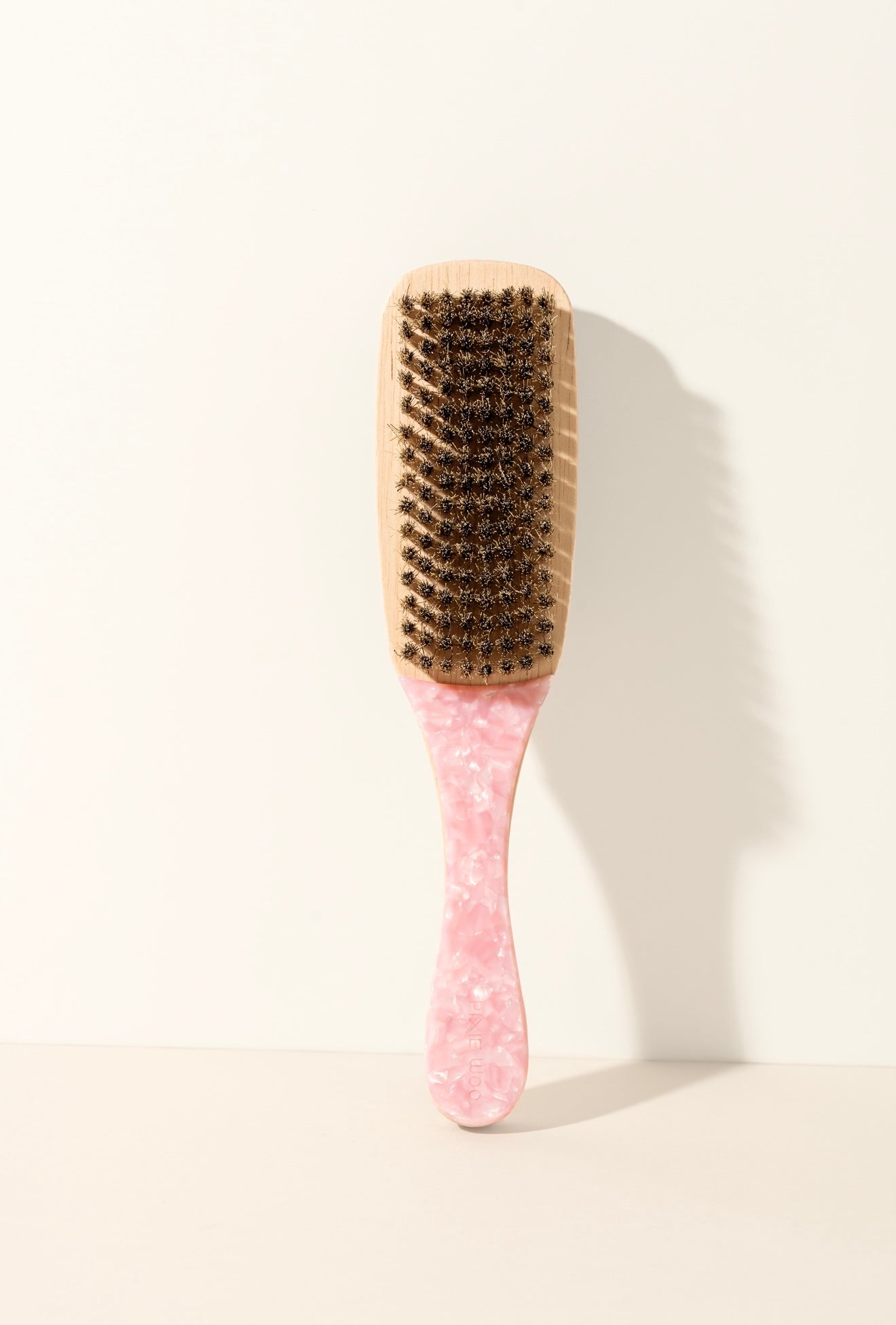 Brosse à cheveux lissante