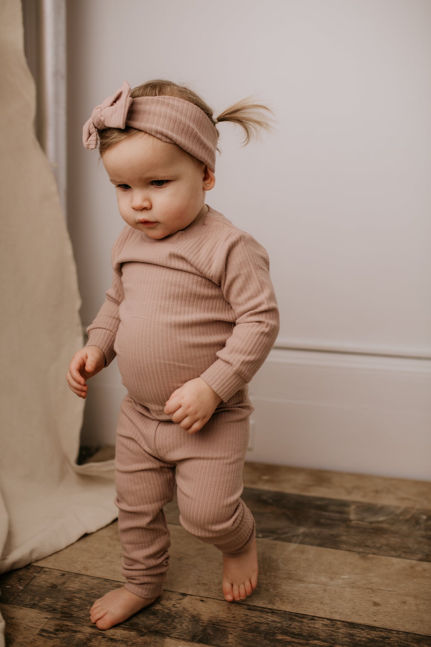 Organic Cotton Two-Piece Baby Outfit, Vintage Mauve | ba.be.O Canada