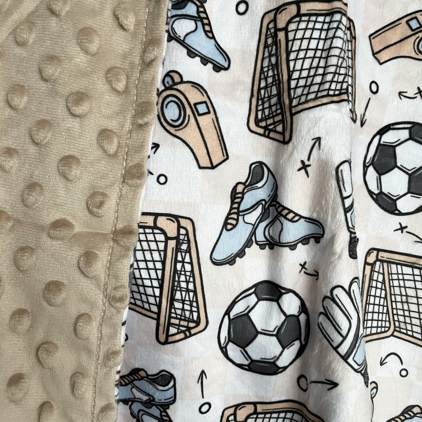 Doudou Minky et Minky à pois - Football