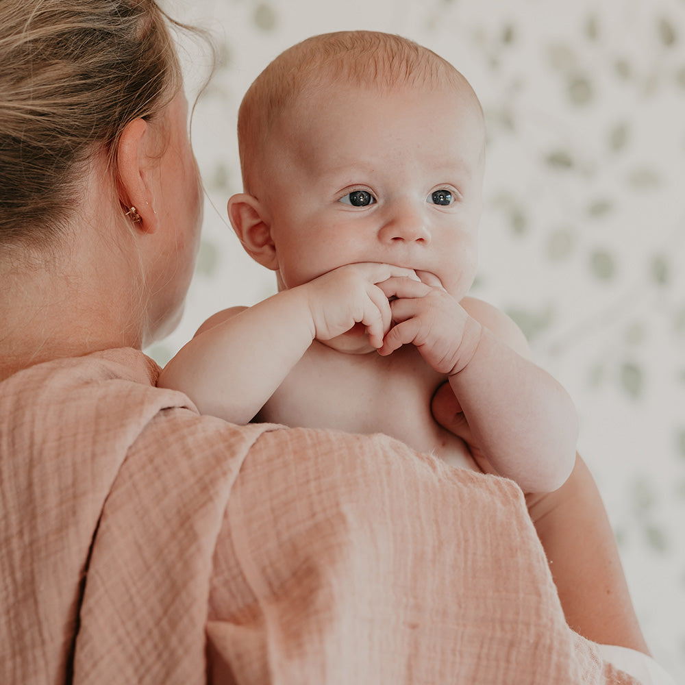 Muslin Cuddle Swaddle 100% GOTS certified