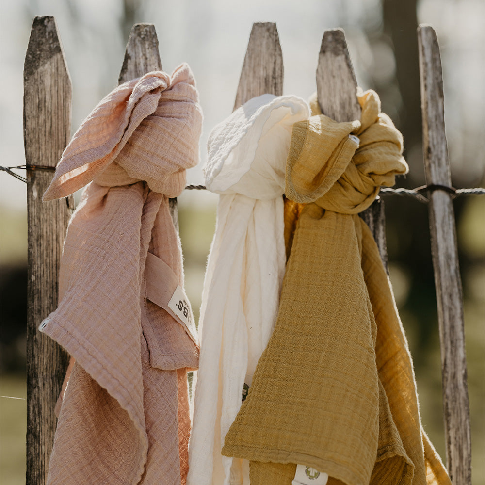 Muslin Cuddle Swaddle 100% GOTS certified