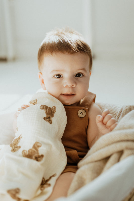 Organic Cotton Muslin Swaddle – Teddy Bear | ba.be.O Canada