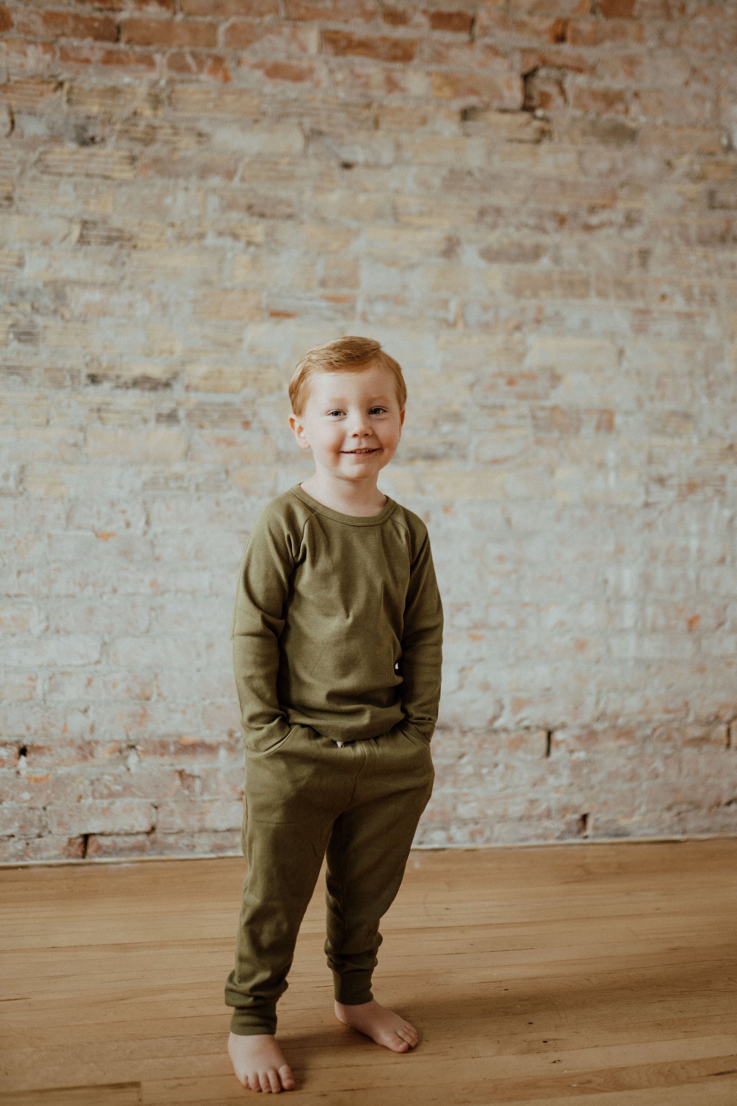 Ensemble de jogging côtelé – Olive
