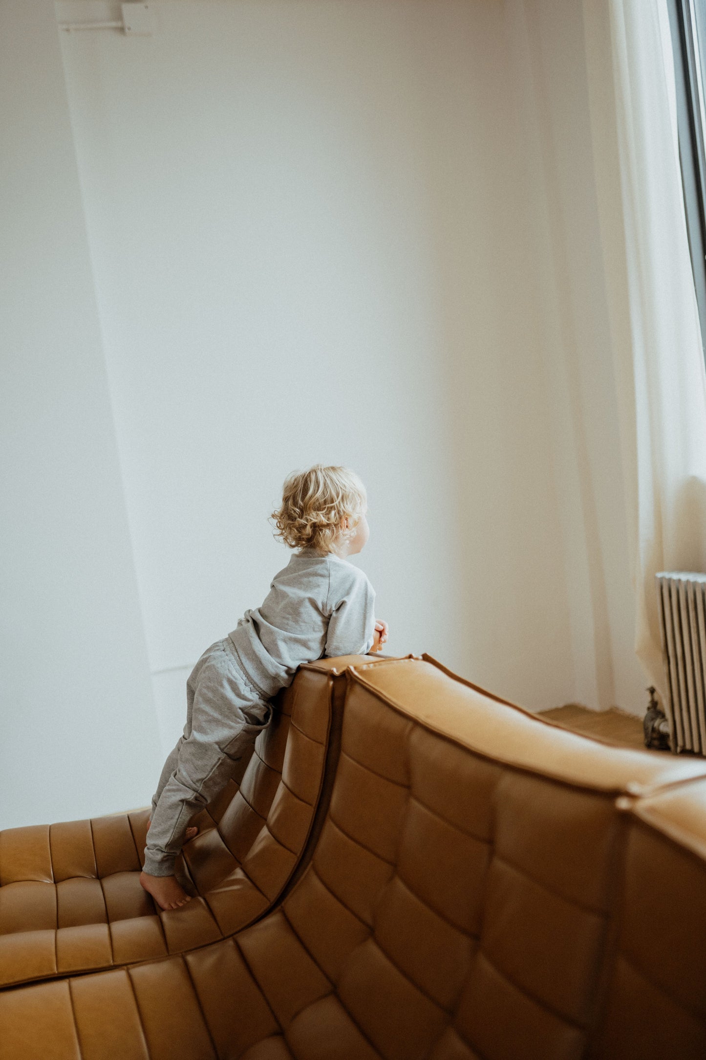 Ensemble de survêtement en coton biologique pour bébés et tout-petits, gris chiné | ba.be.O Canada
