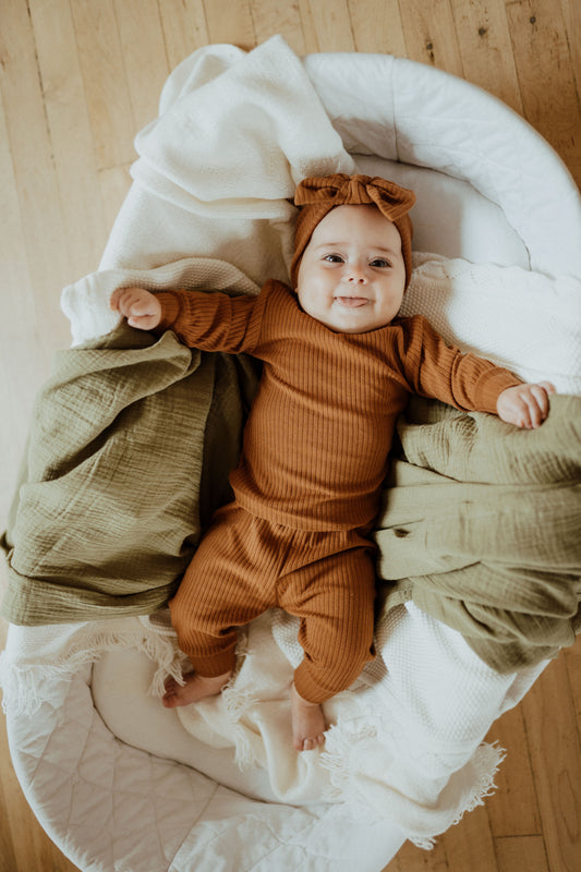 Organic Cotton Two-Piece Baby Outfit, Rust | ba.be.O Canada