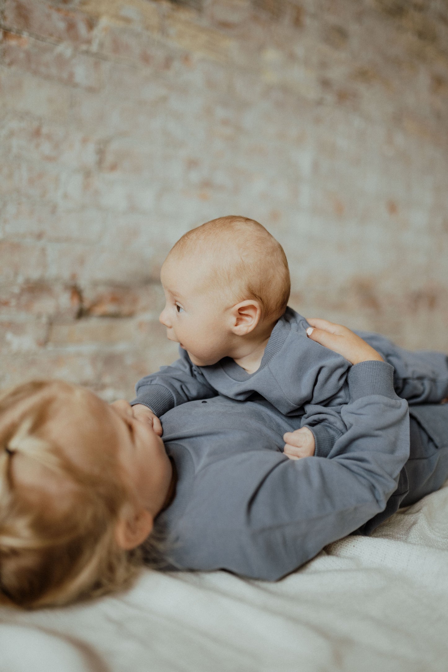 Ensemble de survêtement en coton biologique pour bébés et tout-petits, bleu | ba.be.O Canada