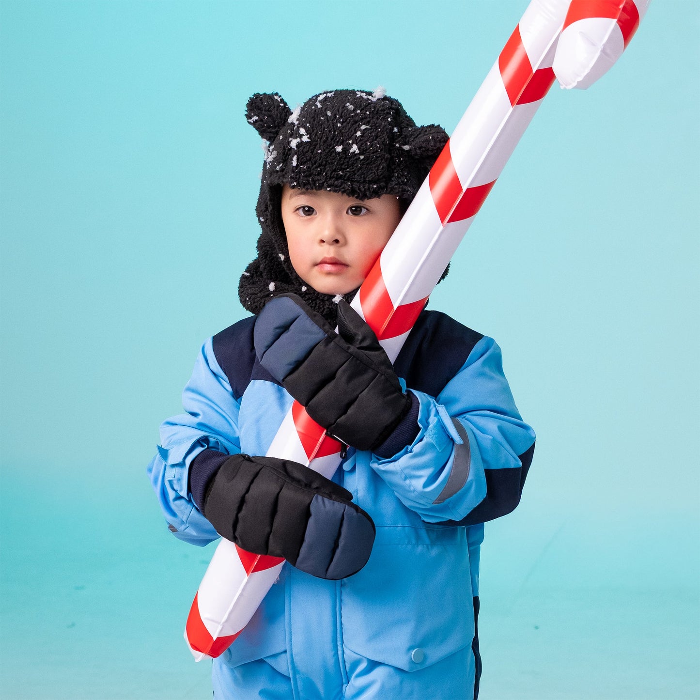 Black Charcoal Puffer Mitten