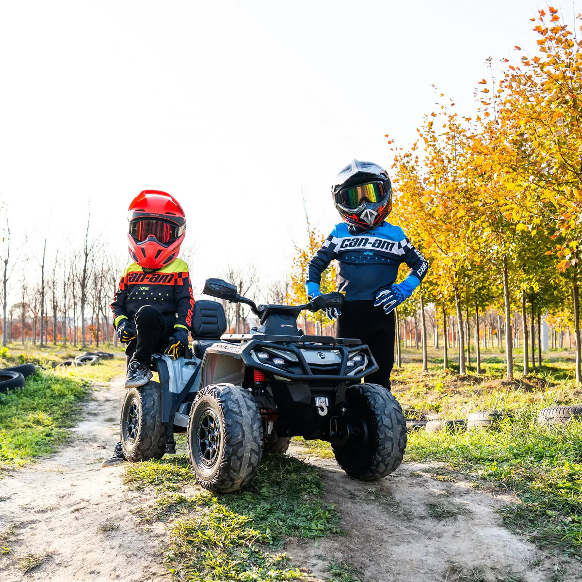 VTT électrique Can-Am Outlander 4X4 24V 2 places pour enfants 2026