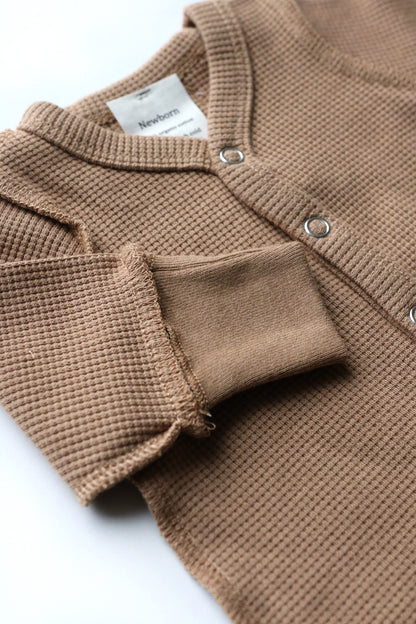 Pyjama barboteuse en jersey gaufré biologique Cappuccino