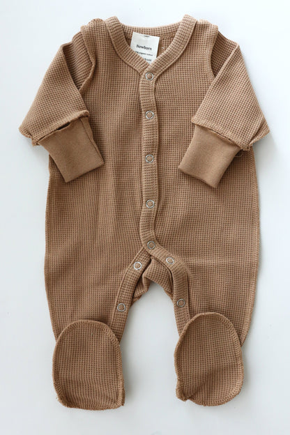 Pyjama barboteuse en jersey gaufré biologique Cappuccino