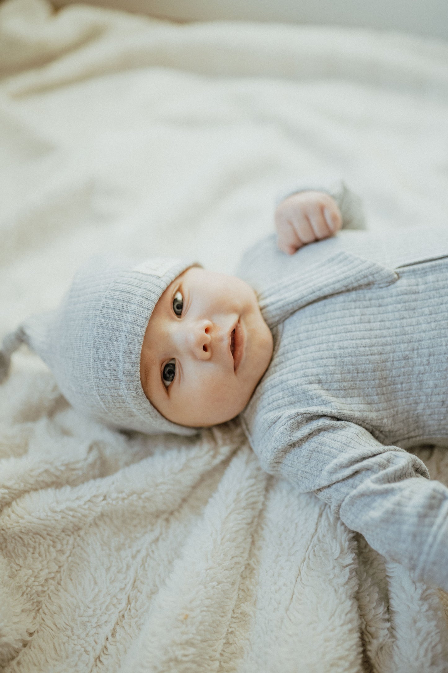Pyjama de bébé en coton biologique, gris chiné | ba.be.O
